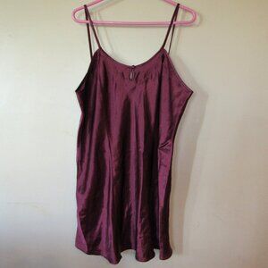 Vintage Inner Most Night Gown Womens 1X Wine Color Slip Dress Lingerie Vamp Trad